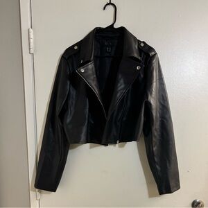 Forever 21 New faux cropped moto jacket black